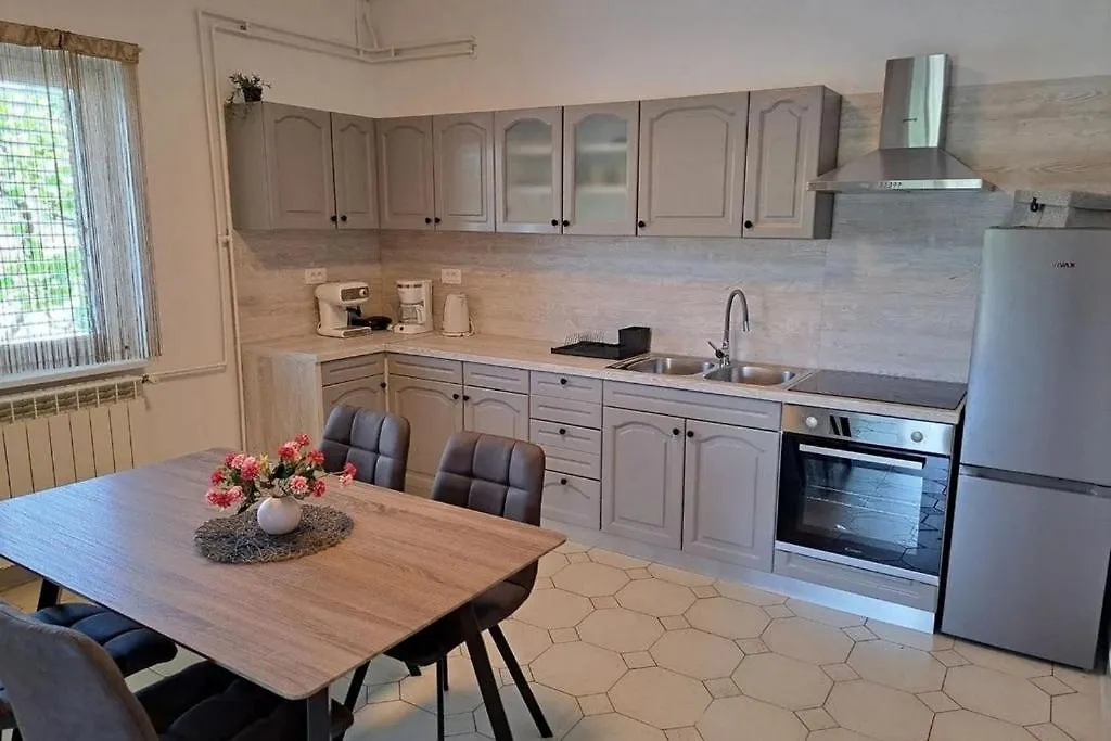 Guest house Apartments And Rooms By The Sea Palit, Rab - 24303 Rab Town
