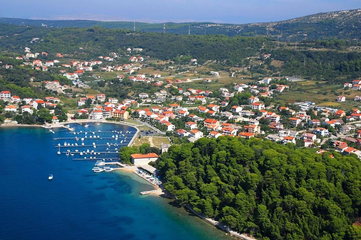 Apartments And Rooms By The Sea Palit, Rab - 24303 Rab Town