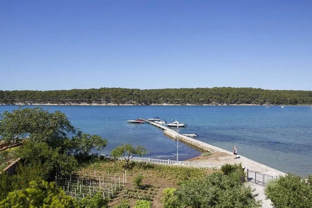Apartments And Rooms By The Sea Palit, Rab - 24303 Rab Town Croatia
